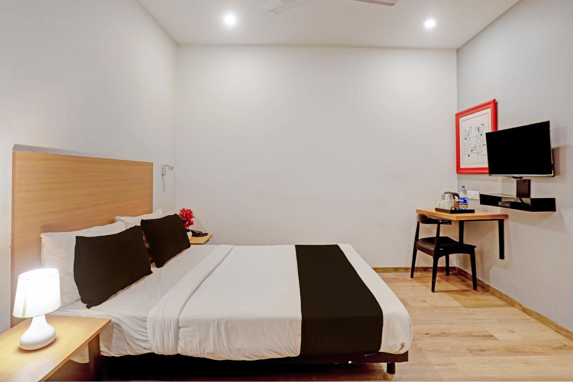 Townhouse Near Secunderabad Railway Station, Yashoda Hospital, Patny Centre Esterno foto